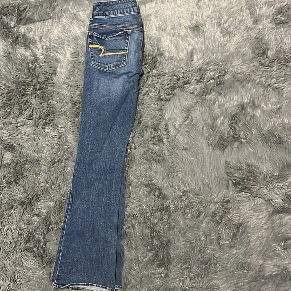 american eagle bootcut jeans size 6. - Picture 2 of 2